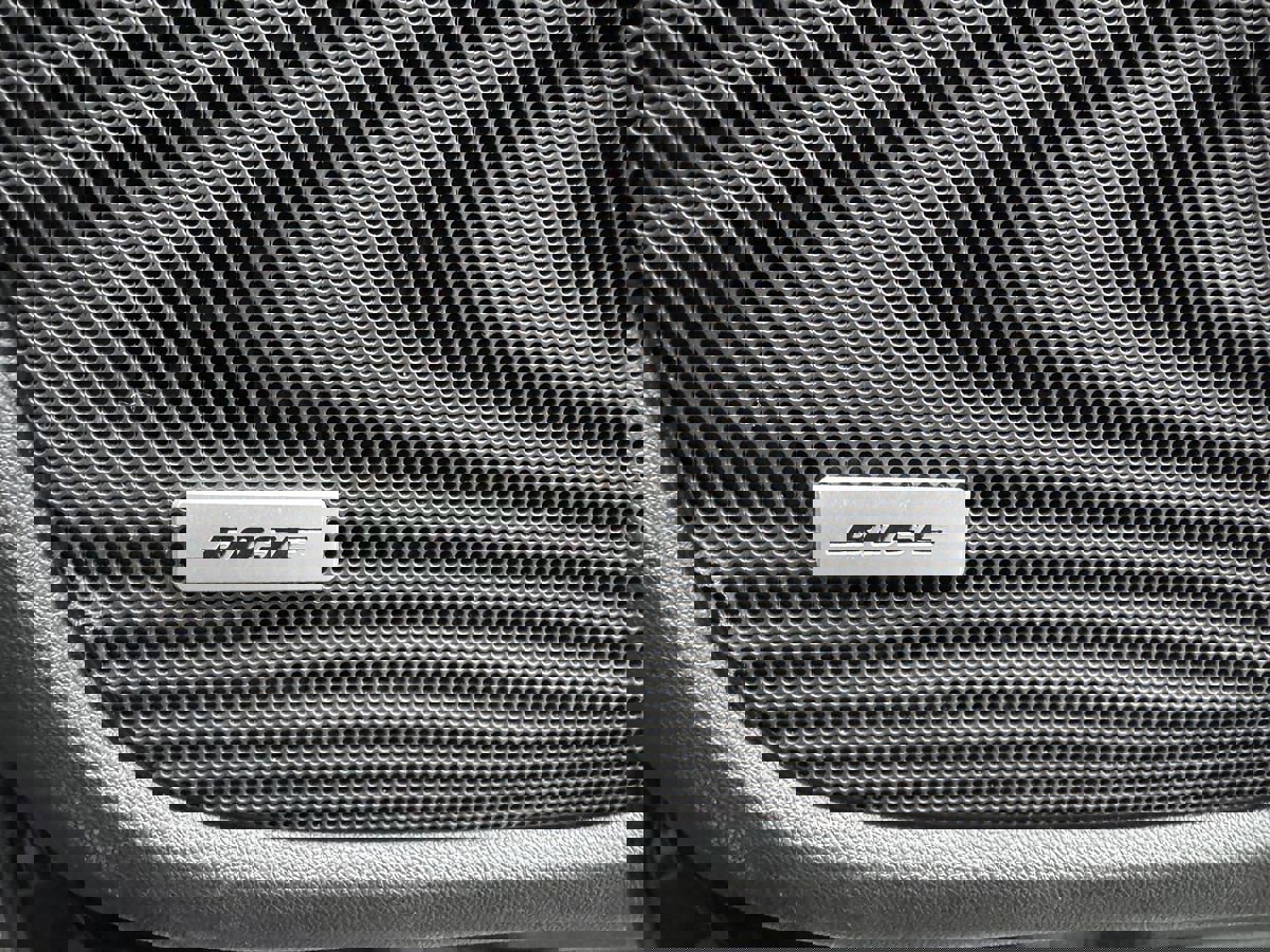 Used 2022 GMC Terrain SLT w/ Infotainment Package II image 24