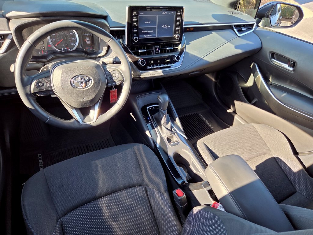 Used 2020 Toyota Corolla SE FWD image 8