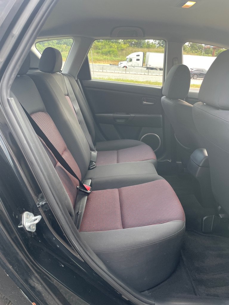 Used 2006 MAZDA MAZDA3 s FWD image 19