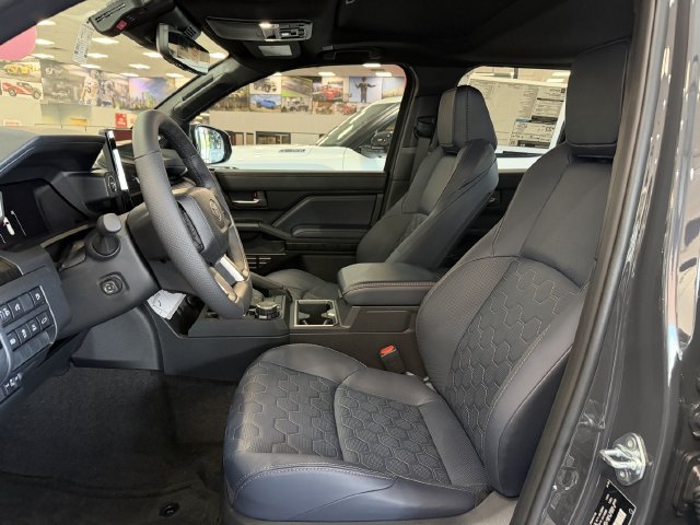 New 2026 Toyota 4Runner Platinum AWD/4WD image 22