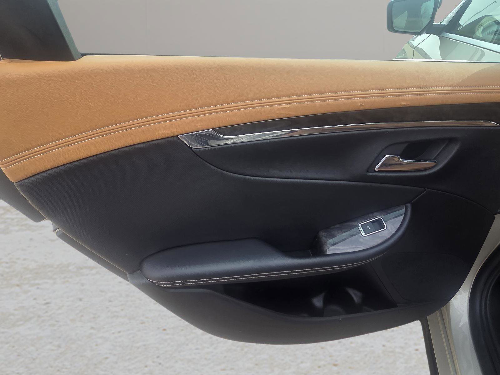 Used 2015 Chevrolet Impala LTZ image 16