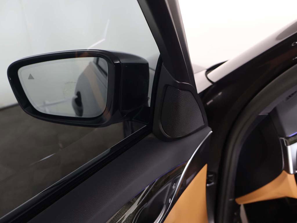 Used 2023 BMW 530i xDrive w/ M Sport Package image 35