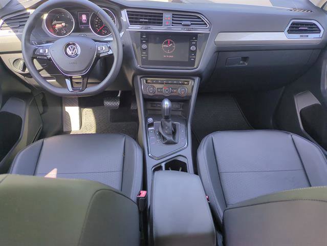 Used 2020 Volkswagen Tiguan SE image 46
