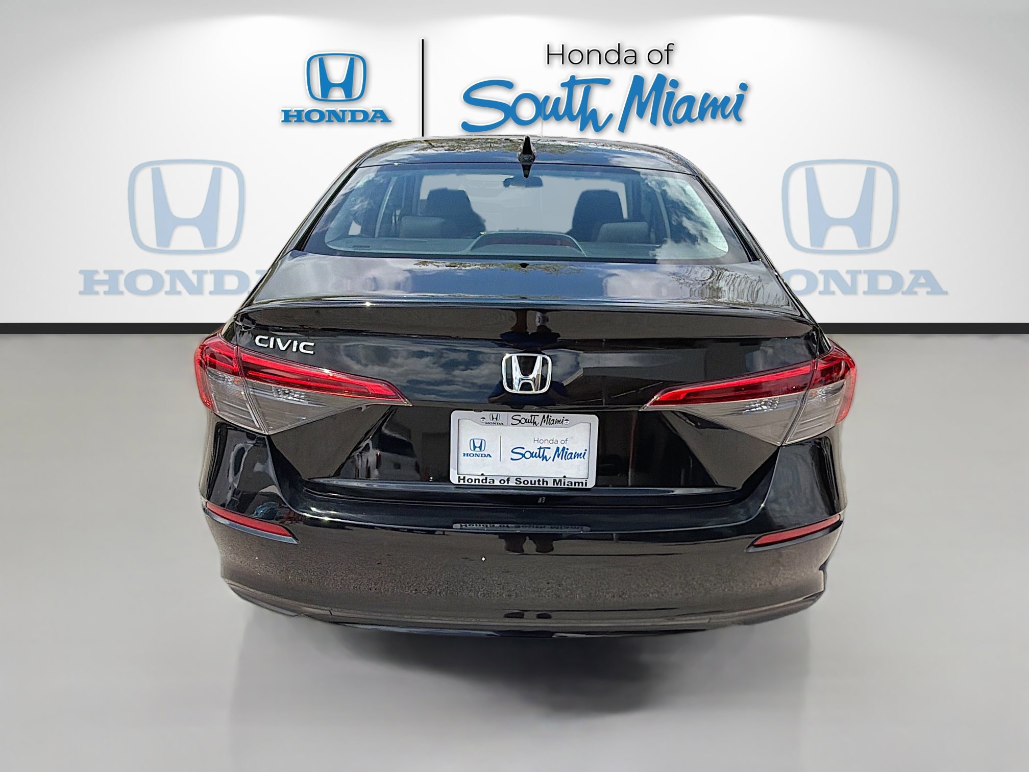 Used 2023 Honda Civic LX image 6