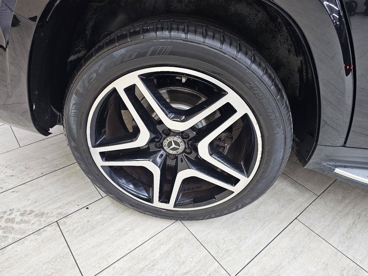 Used 2018 Mercedes-Benz GLS 550 4MATIC image 43