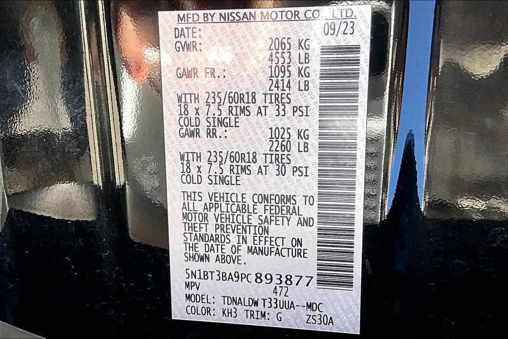 Used 2023 Nissan Rogue SV image 35