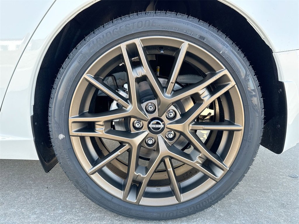 New 2025 Nissan Altima 2.5 SR w/ SR Premium Package image 23