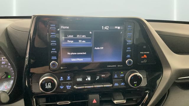 Used 2020 Toyota Highlander LE AWD/4WD image 15