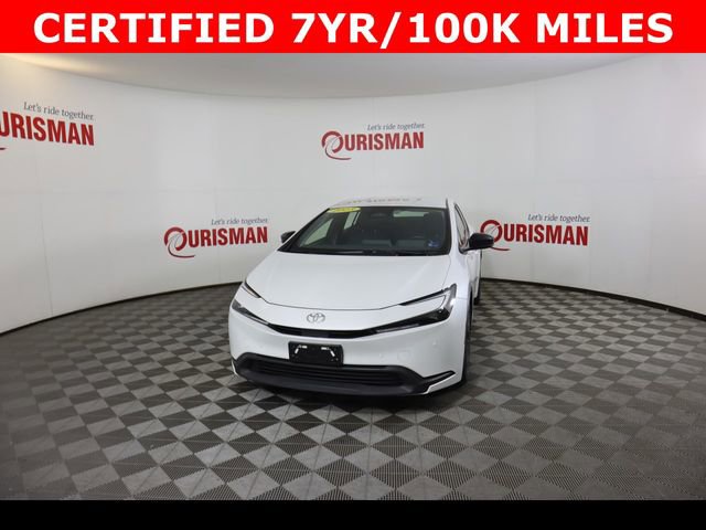Used 2023 Toyota Prius LE image 1