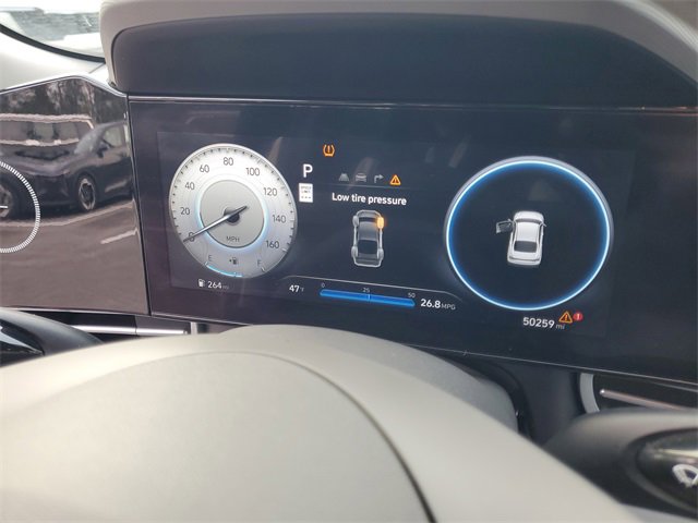 Used 2024 Hyundai Elantra SEL image 18