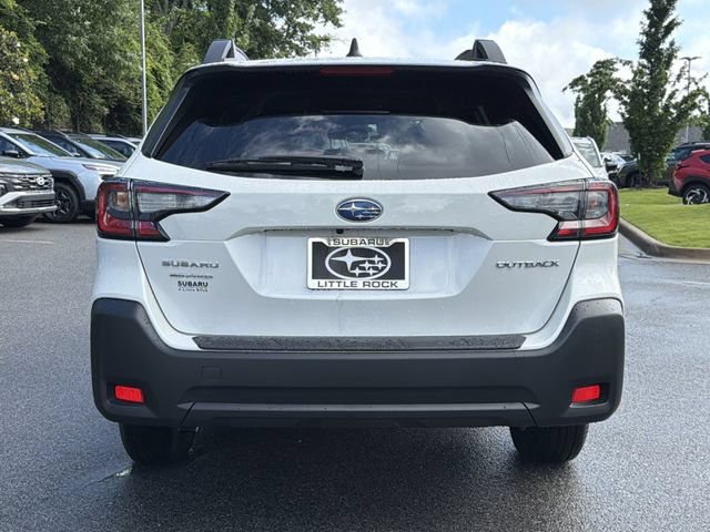 Used 2025 Subaru Outback Premium AWD/4WD image 4