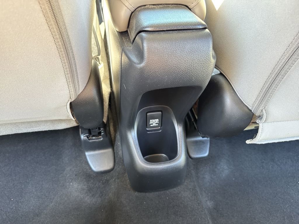 Used 2019 Honda HR-V LX image 37