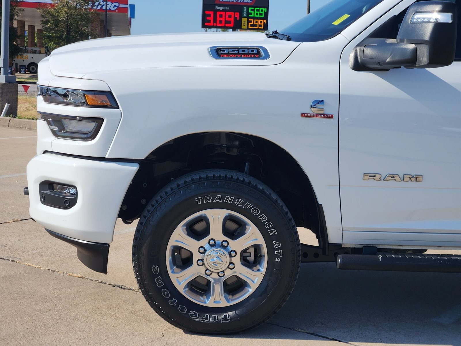 Used 2025 RAM 3500 Lone Star AWD/4WD image 10