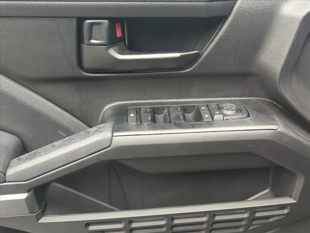Certified 2025 Toyota Tacoma SR5 image 11