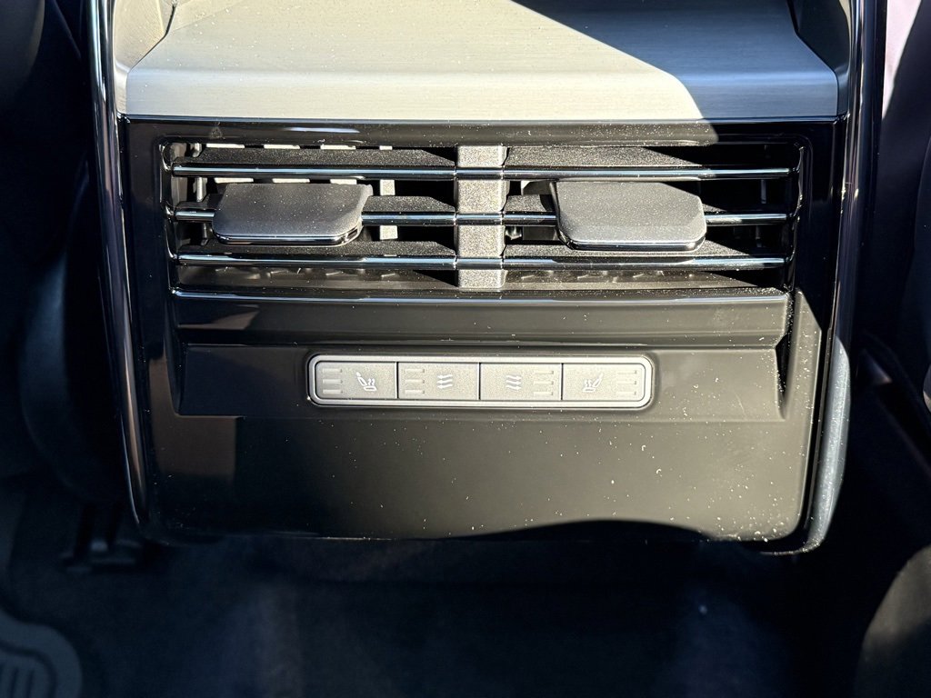 New 2025 Land Rover Range Rover Sport Dynamic SE image 32