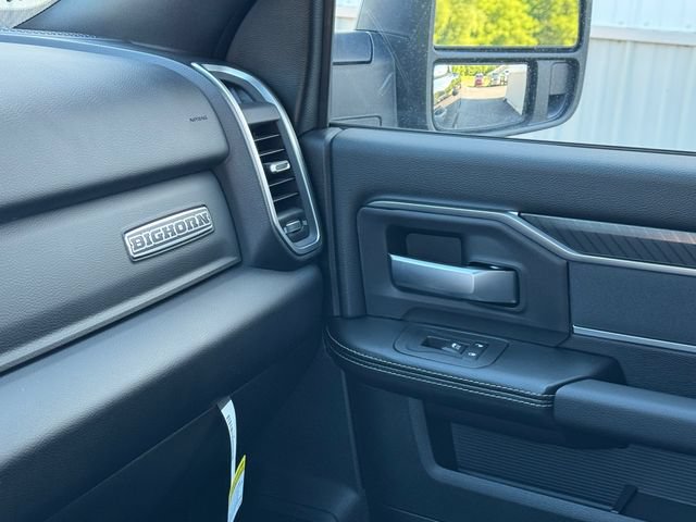 New 2026 RAM 3500 Big Horn AWD/4WD image 36