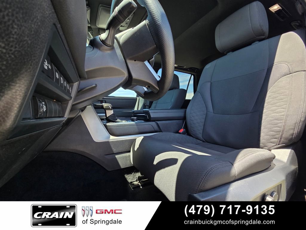 Used 2025 Toyota Sequoia SR5 AWD/4WD image 23