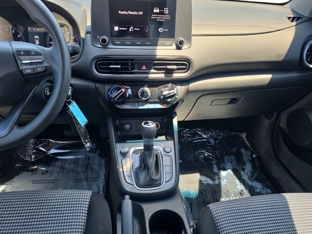 Certified 2023 Hyundai Kona SE FWD image 13