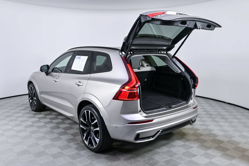 Certified 2024 Volvo XC60 B5 Ultimate AWD/4WD image 34