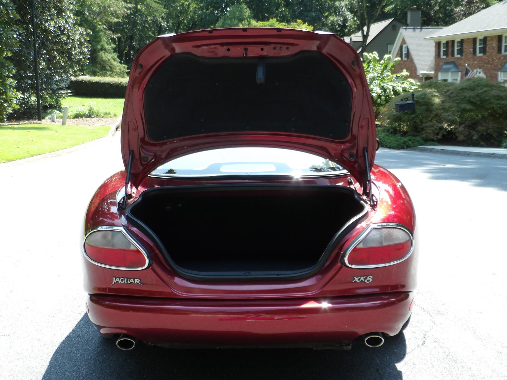 Used 1997 Jaguar XK8 Coupe RWD image 8