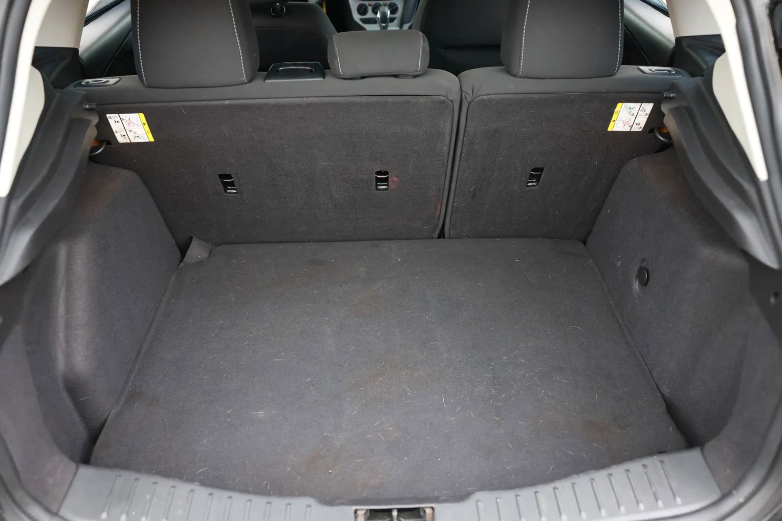 Used 2012 Ford Focus SE FWD image 20