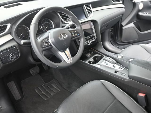 Used 2023 INFINITI QX50 Sensory image 13