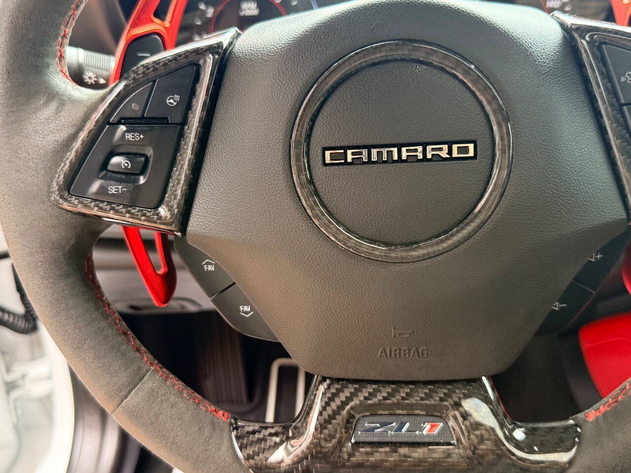 Used 2022 Chevrolet Camaro ZL1 RWD image 25