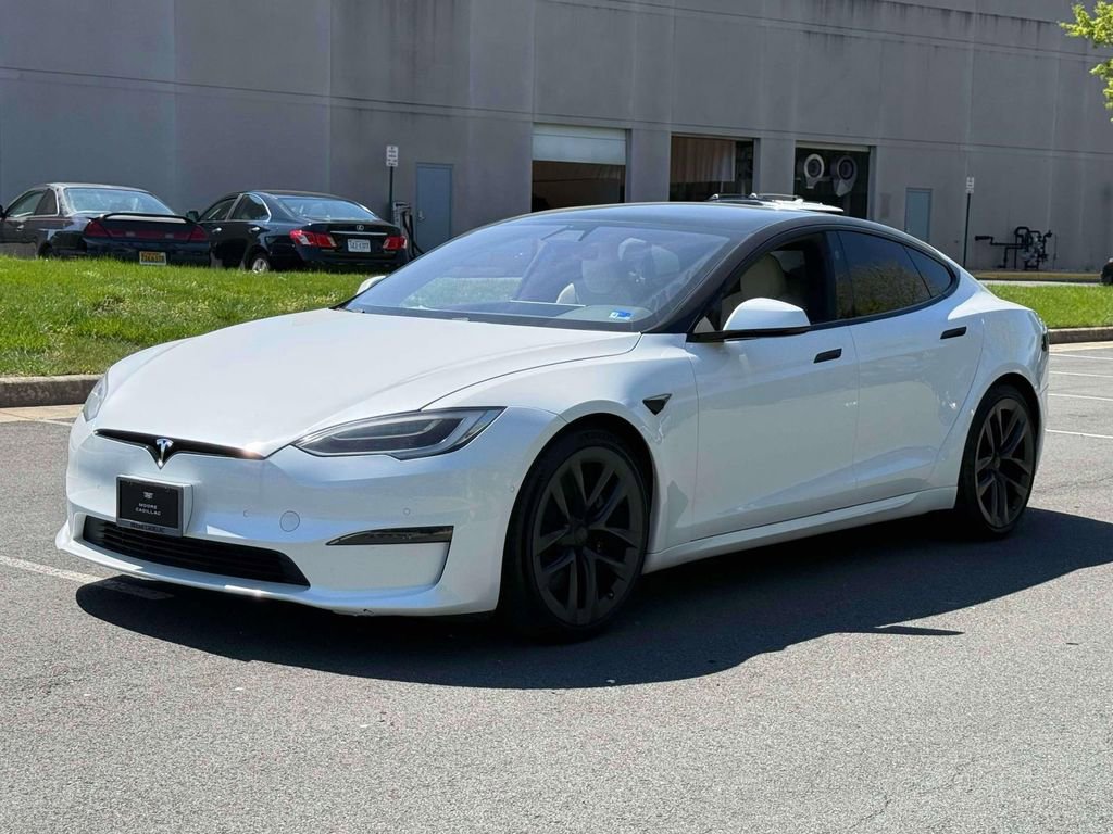 Used 2021 Tesla Model S Plaid image 15