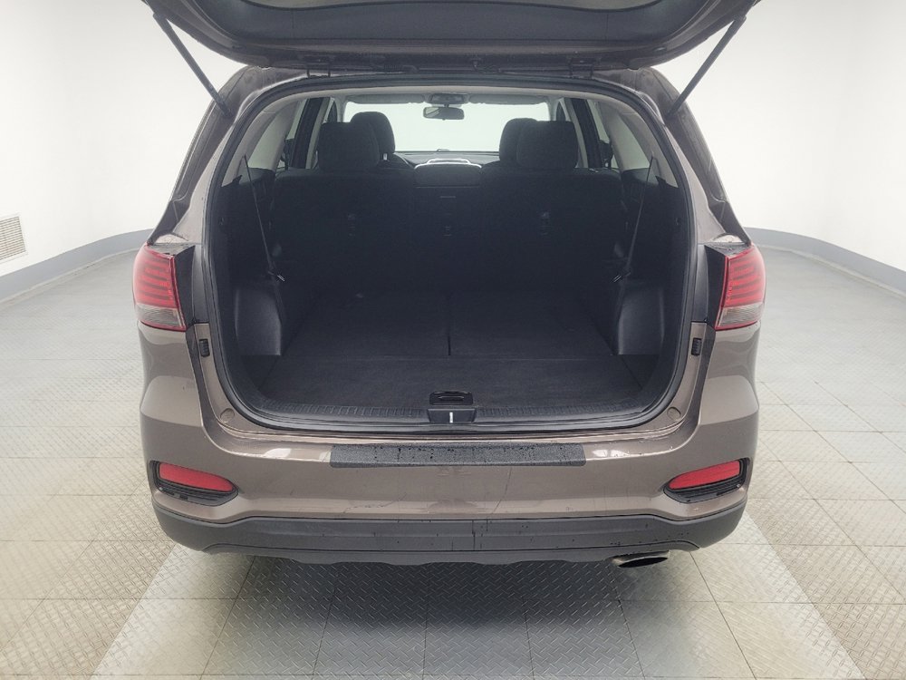 Used 2020 Kia Sorento LX FWD image 29
