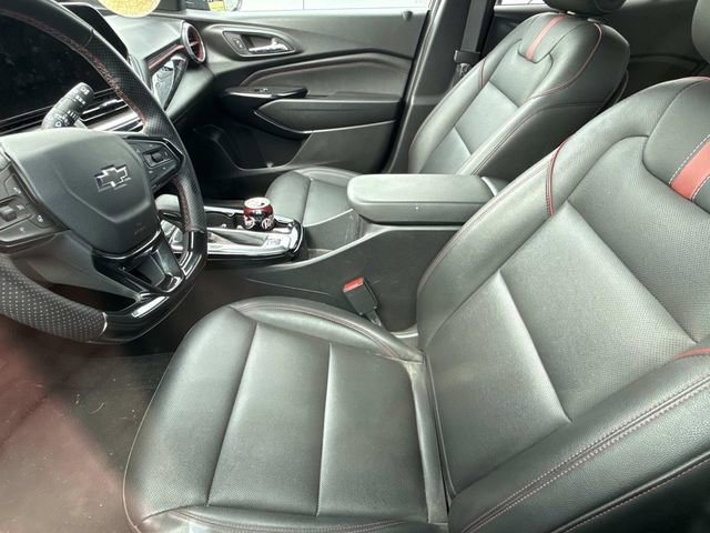 Used 2025 Chevrolet Trax RS w/ Driver Confidence Package image 9