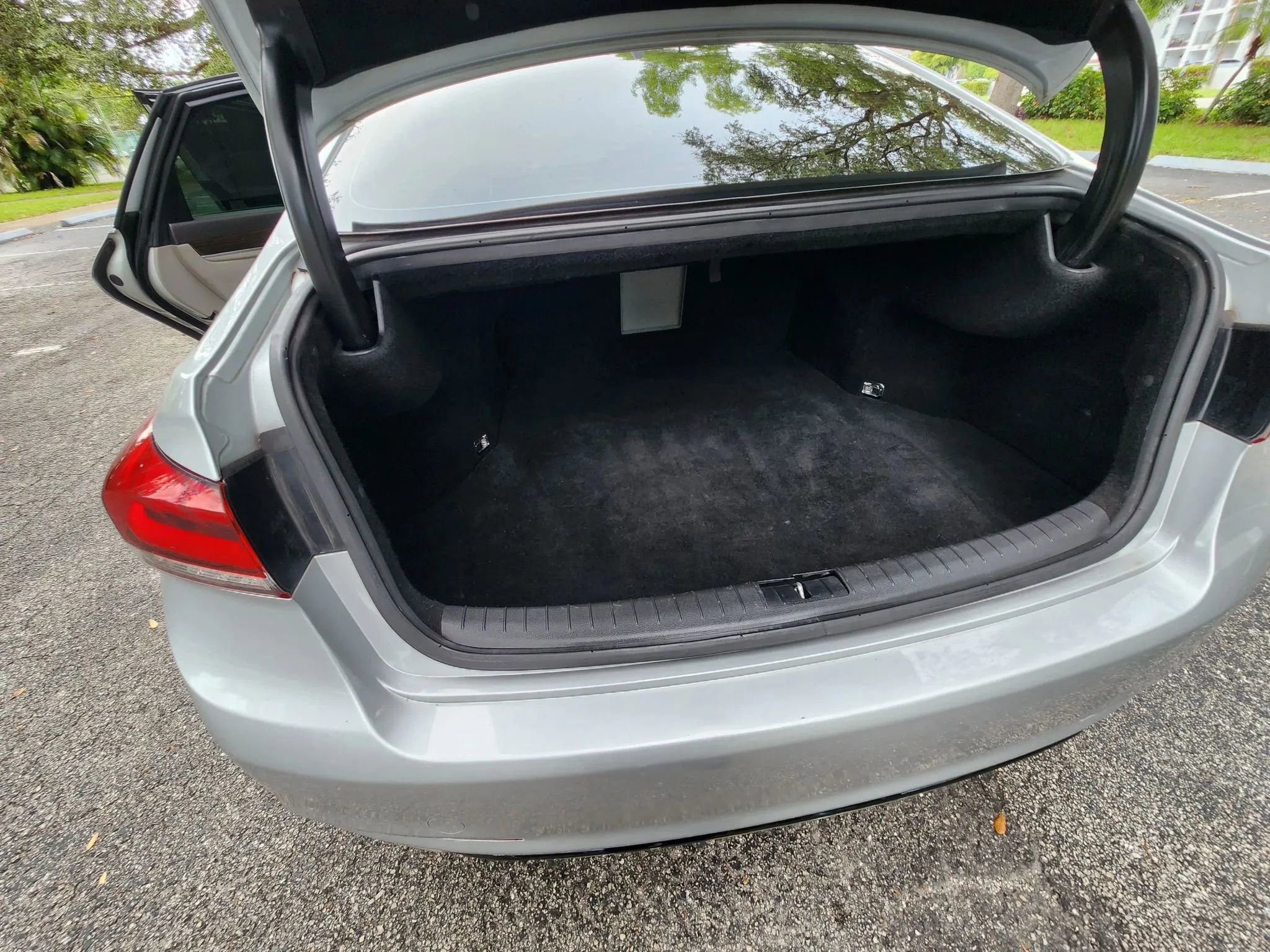 Used 2018 Genesis G80 3.8 image 18