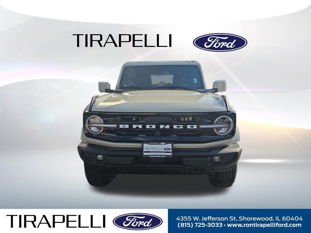 New 2026 Ford Bronco Outer Banks AWD/4WD image 4