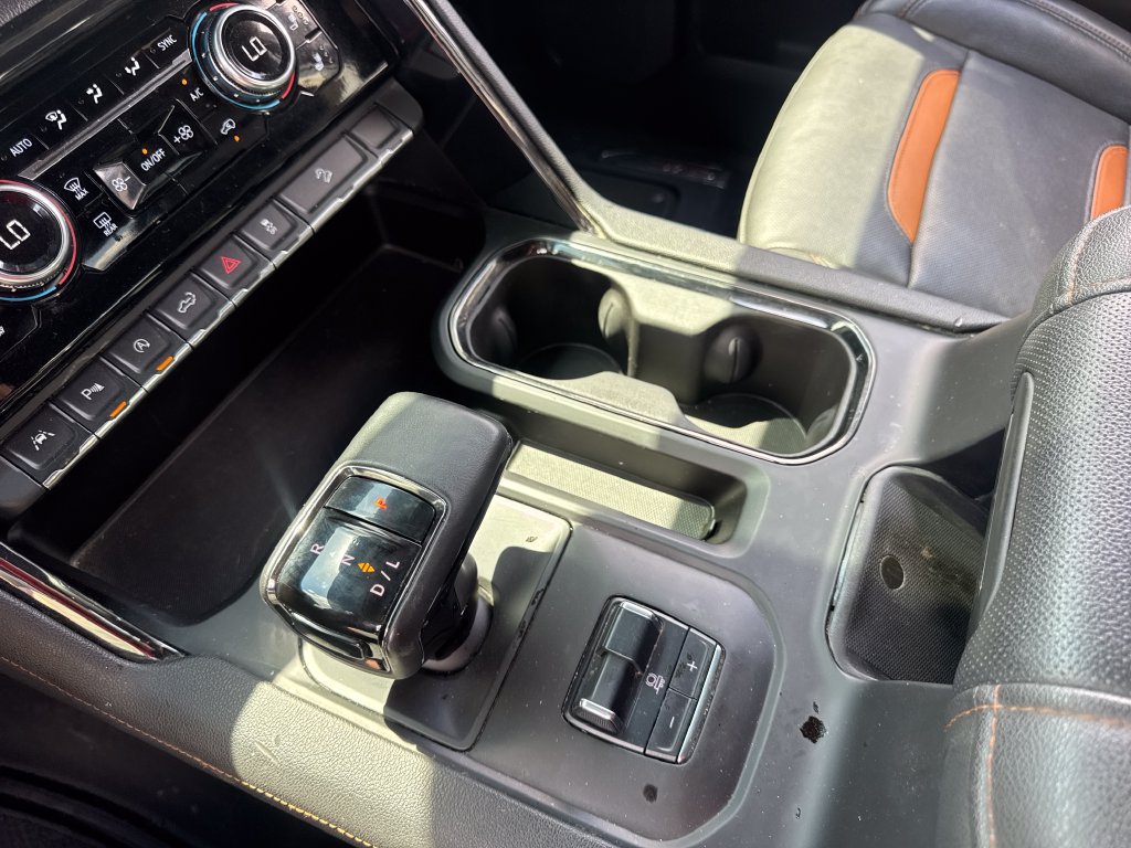 Used 2023 GMC Sierra 1500 AT4 AWD/4WD image 24