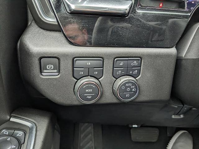 Used 2025 Chevrolet Silverado 2500 LT AWD/4WD image 18