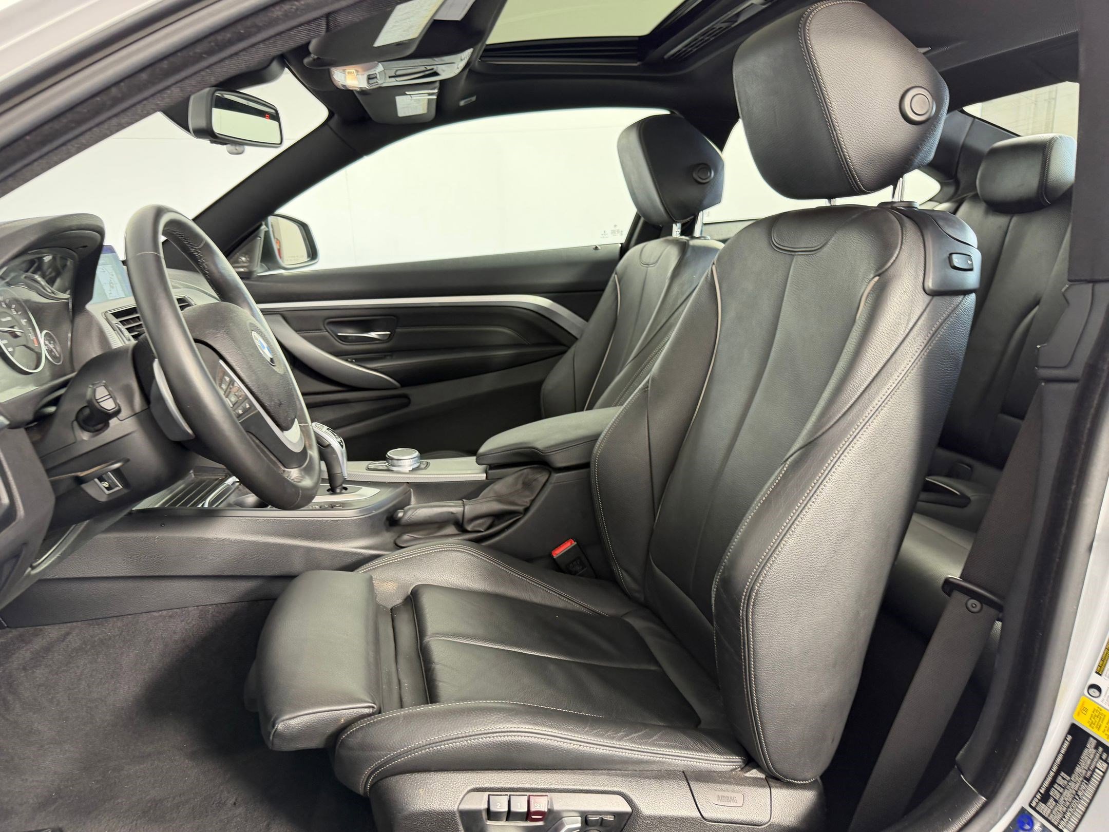 Used 2020 BMW 430i Coupe w/ Executive Package image 5