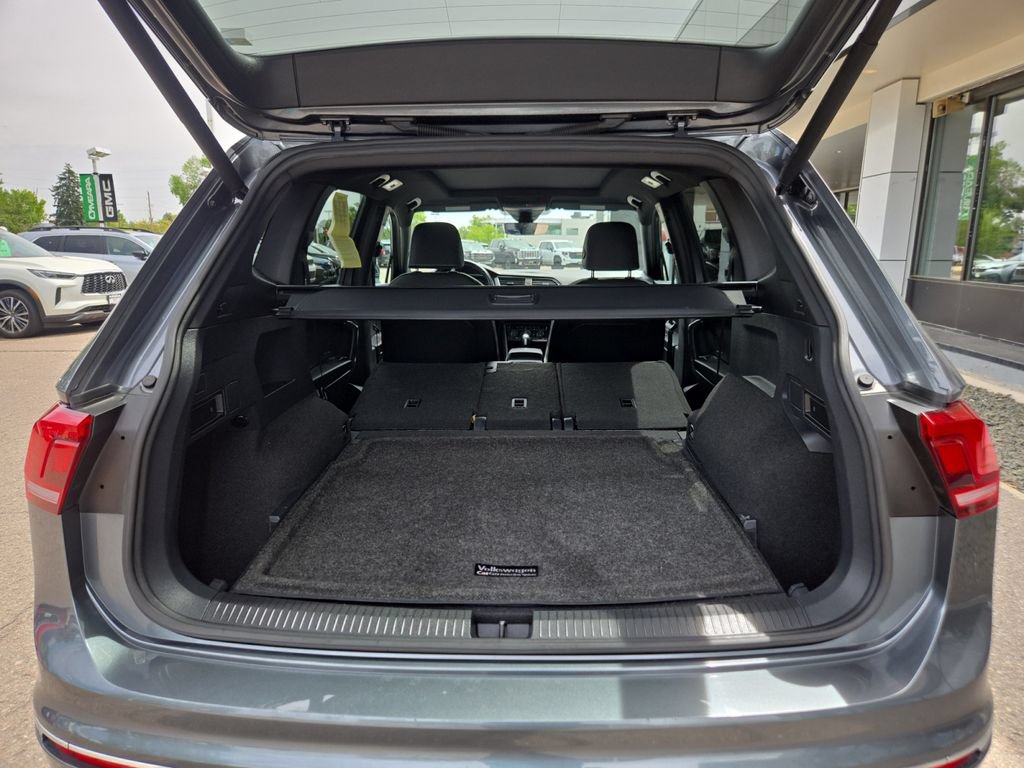 Used 2021 Volkswagen Tiguan SEL Premium R-Line AWD/4WD image 19