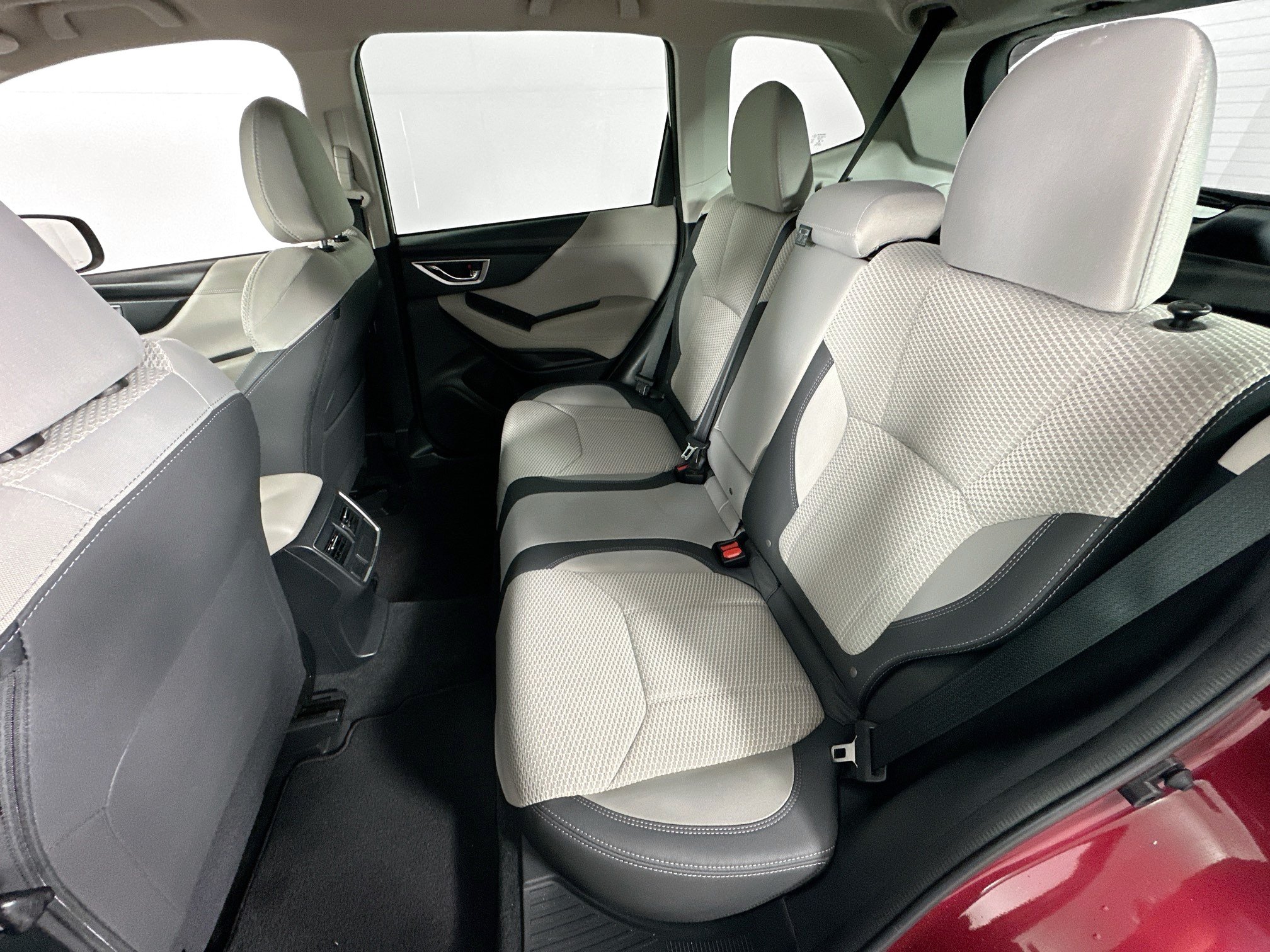 Used 2023 Subaru Forester Premium AWD/4WD image 24