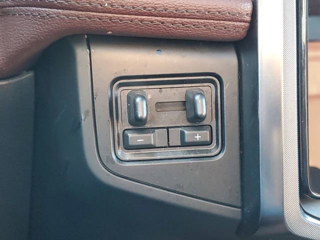 Used 2023 Ford Expedition Max Limited image 32