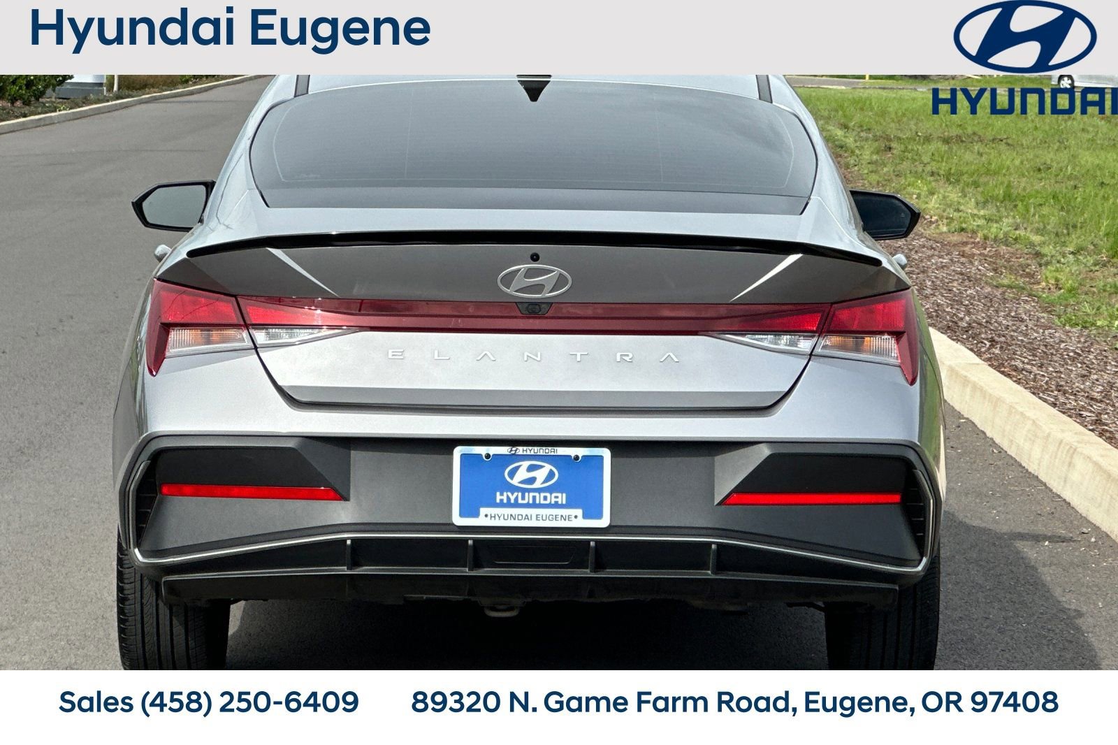Used 2025 Hyundai Elantra Sport w/ Cargo Package image 4