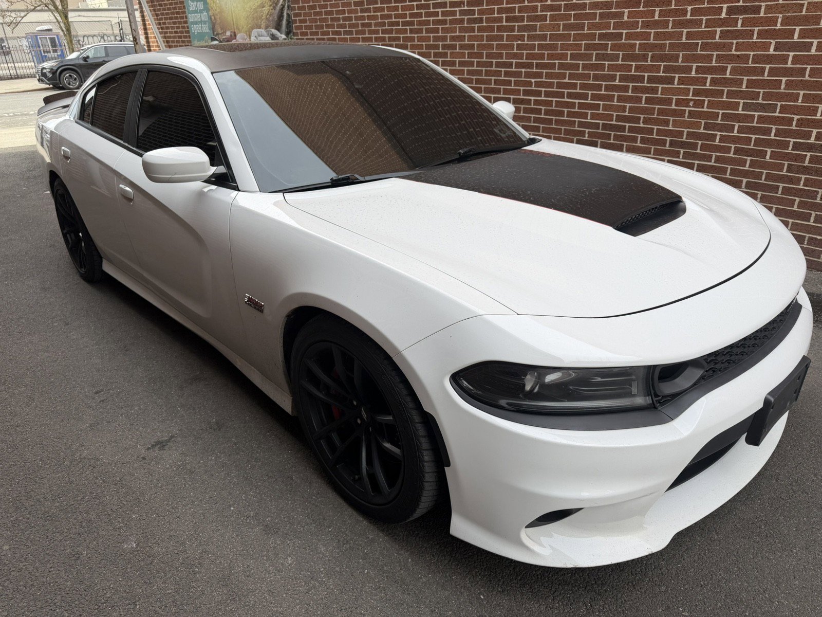 Used 2022 Dodge Charger Scat Pack w/ Dynamics Package image 4