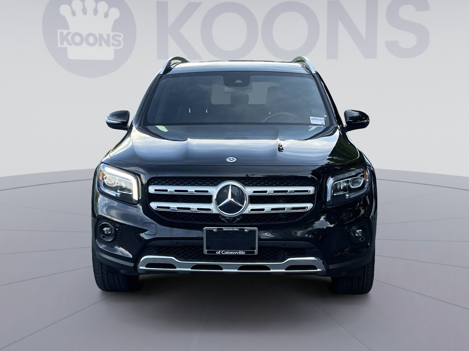 Used 2022 Mercedes-Benz GLB 250 4MATIC w/ Premium Package Lite image 4