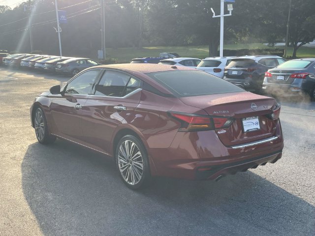 Used 2023 Nissan Altima 2.5 SL AWD/4WD image 4