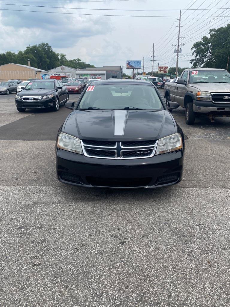 Used 2011 Dodge Avenger Express image 1