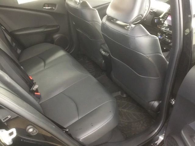 Used 2020 Toyota Prius XLE AWD/4WD image 16