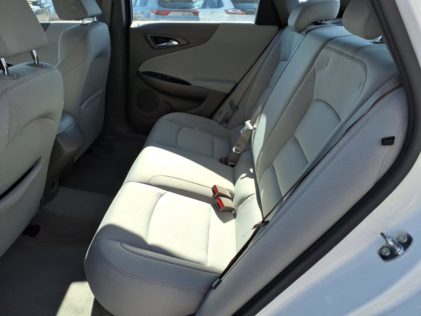 Used 2022 Chevrolet Malibu LS w/ Driver Confidence Package image 9