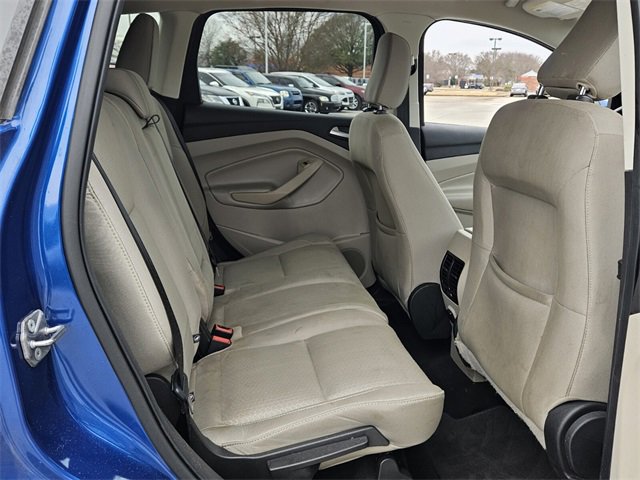 Used 2019 Ford Escape SE image 15