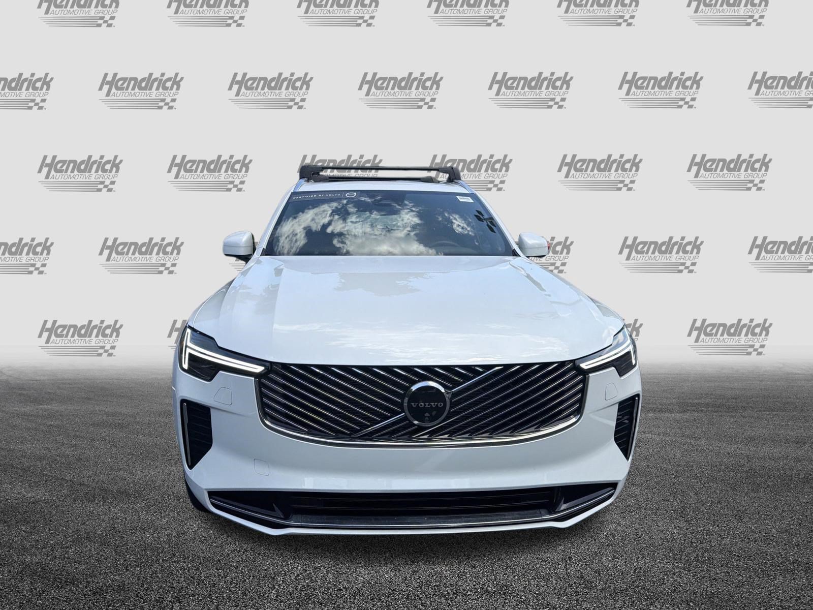 Certified 2026 Volvo XC90 B5 Plus w/ Protection Package Premier AWD/4WD image 3
