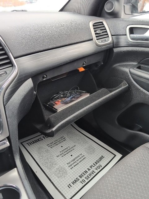 Used 2020 Jeep Grand Cherokee Laredo image 19