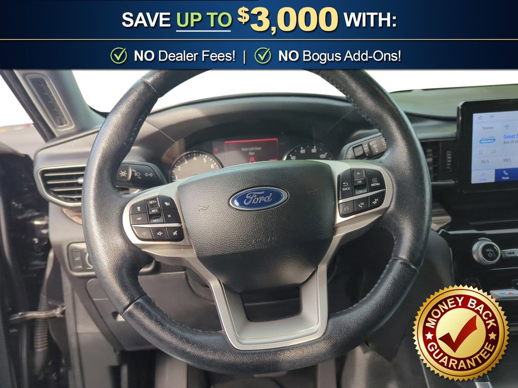 Used 2022 Ford Explorer Limited w/ Equipment Group 301A RWD image 18