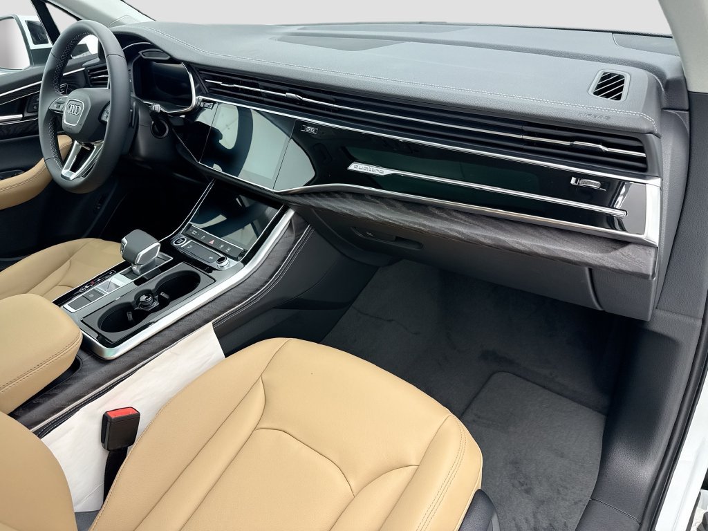 New 2026 Audi Q7 2.0T Premium Plus AWD/4WD image 16